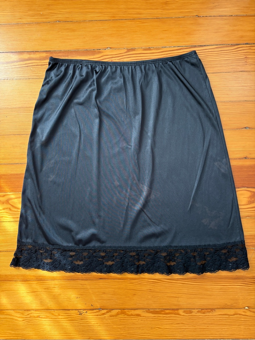 Vintage Vassarette Half Slip with Lace Hem 70s 80s 90s